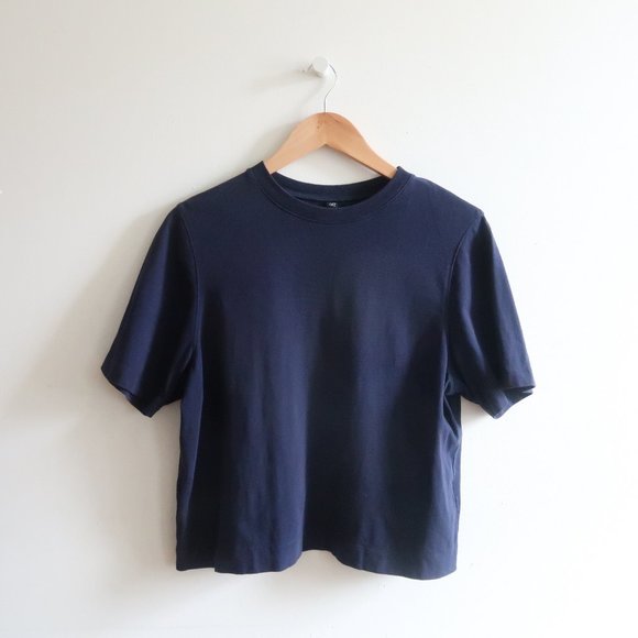 Uniqlo Tops - NWOT Uniqlo Cropped Crew Neck Short Sleeve T-shirt